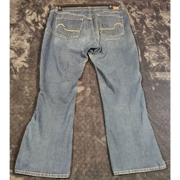 Levis Curvy Bootcut Jeans Womens 16 Dark Blue Denim Mid Rise Stretch Boot - Picture 2 of 2